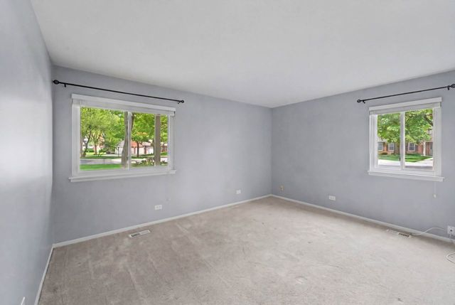 52 Brookston Drive D1, Schaumburg, IL 60193