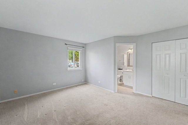 52 Brookston Drive D1, Schaumburg, IL 60193