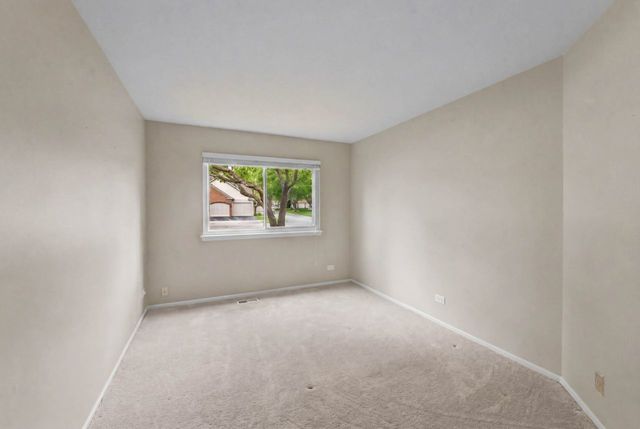 52 Brookston Drive D1, Schaumburg, IL 60193