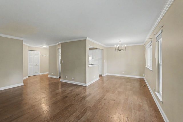52 Brookston Drive D1, Schaumburg, IL 60193