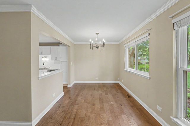52 Brookston Drive D1, Schaumburg, IL 60193