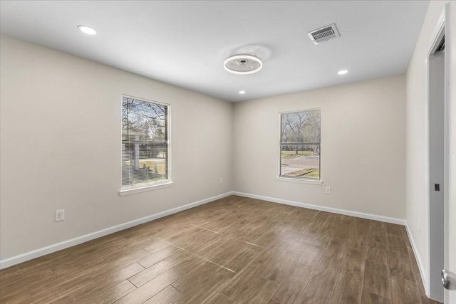 1512 Thomas Avenue, Pasadena, TX 77506