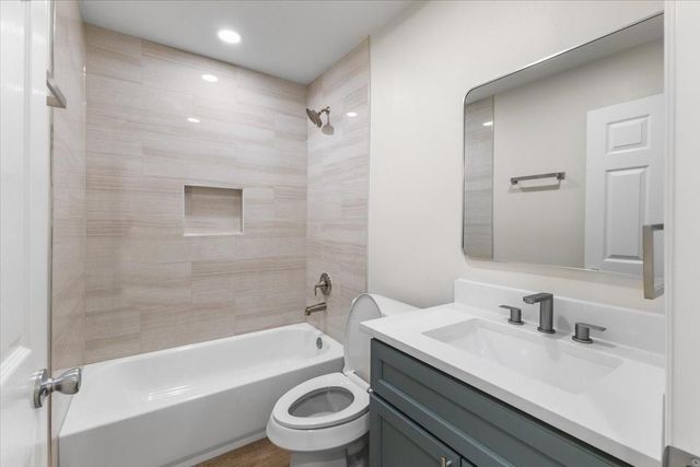 1512 Thomas Avenue, Pasadena, TX 77506