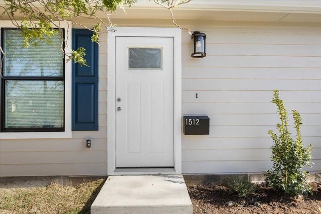 1512 Thomas Avenue, Pasadena, TX 77506