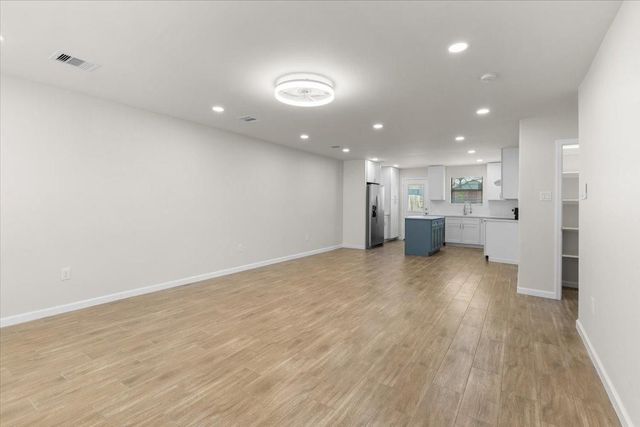 1512 Thomas Avenue, Pasadena, TX 77506