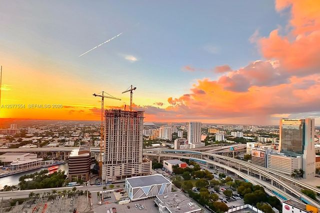 90 SW 3rd Street 3306, Miami, FL 33130