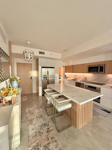 90 SW 3rd Street 3306, Miami, FL 33130