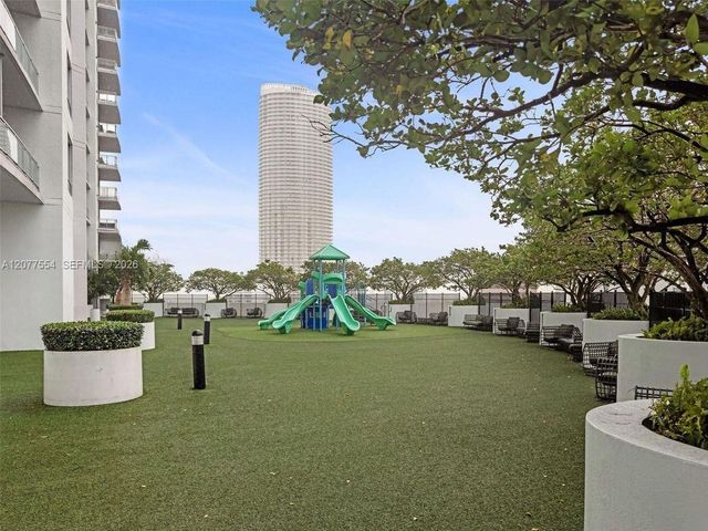 90 SW 3rd Street 3306, Miami, FL 33130