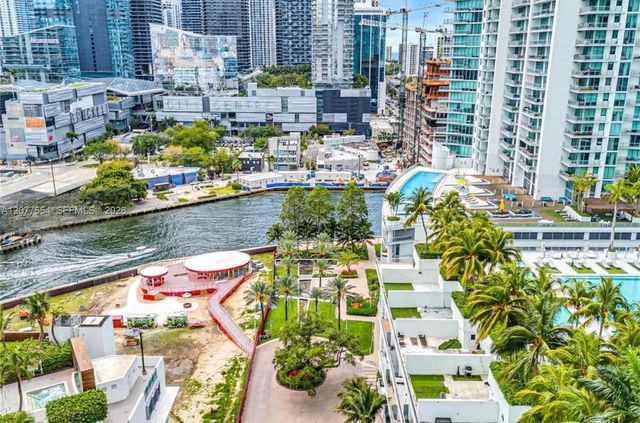 90 SW 3rd Street 3306, Miami, FL 33130
