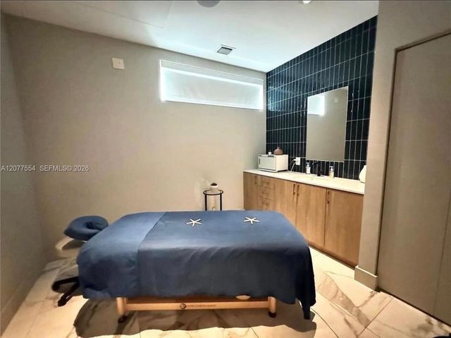 90 SW 3rd Street 3306, Miami, FL 33130