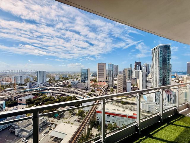 90 SW 3rd Street 3306, Miami, FL 33130