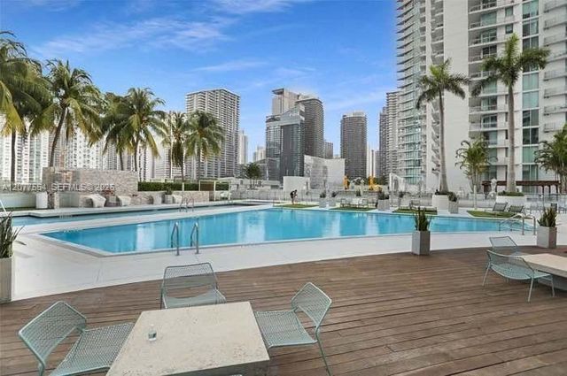 90 SW 3rd Street 3306, Miami, FL 33130