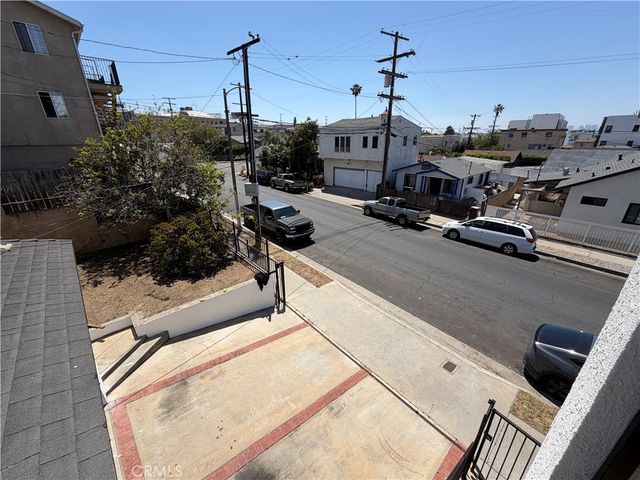 4726 Pickford Street, Los Angeles, CA 90019