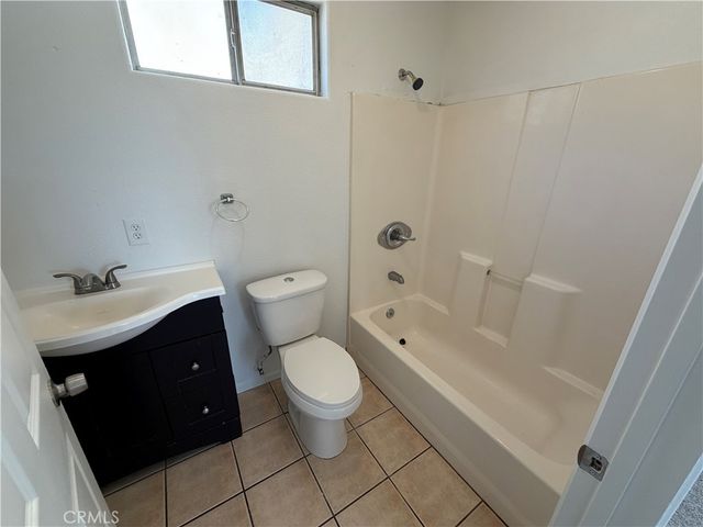 4726 Pickford Street, Los Angeles, CA 90019
