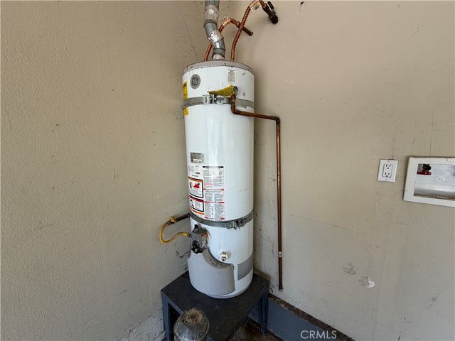4726 Pickford Street, Los Angeles, CA 90019