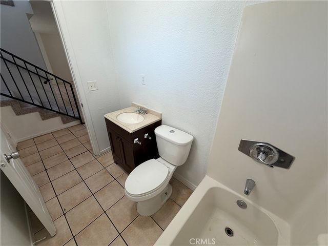 4726 Pickford Street, Los Angeles, CA 90019