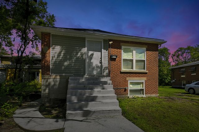 840 E 25th Avenue, Gary, IN 46407