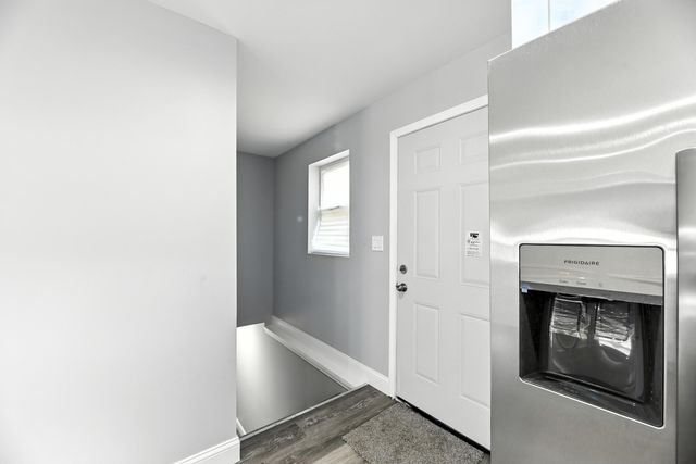 840 E 25th Avenue, Gary, IN 46407