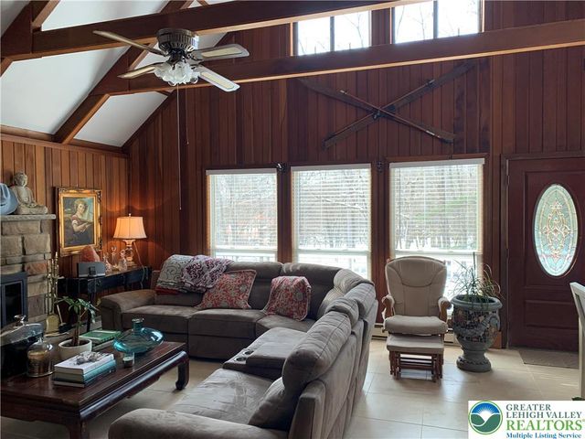 218 Cherry Lane, Tunkhannock Twp, PA 18210