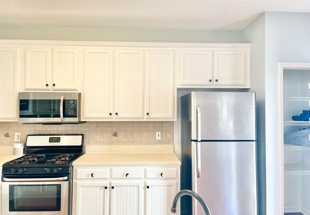 172 Baldwin Court, Newnan, GA 30263