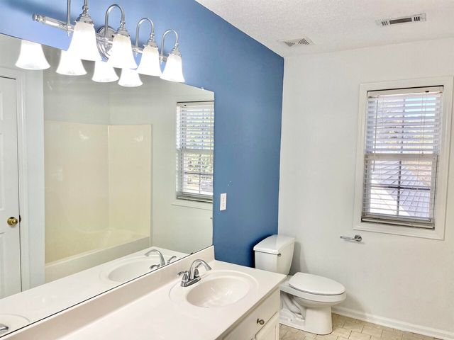 172 Baldwin Court, Newnan, GA 30263