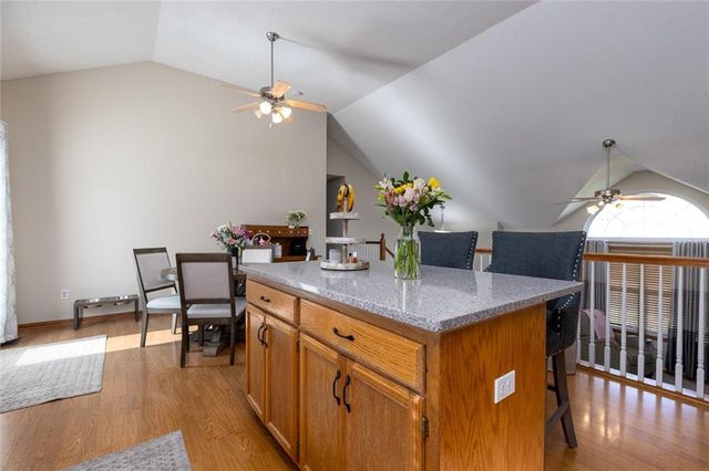 7431 N Lewis Avenue, Kansas City, MO 64158