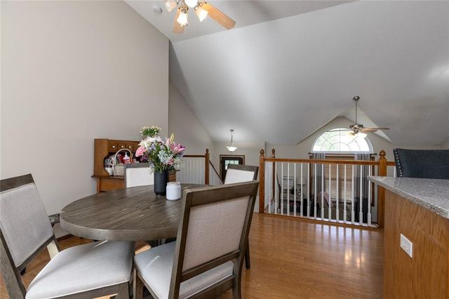 7431 N Lewis Avenue, Kansas City, MO 64158