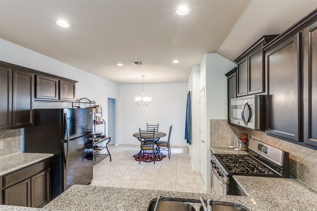 300 Black Bear Drive, Mckinney, TX 75071