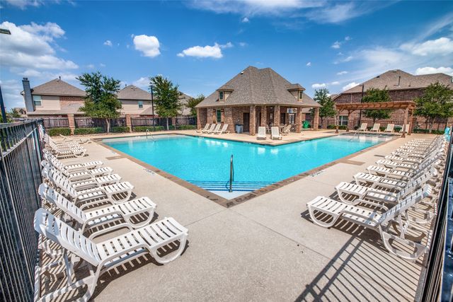 300 Black Bear Drive, Mckinney, TX 75071
