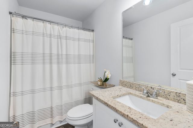 465 Collins Industrial Way, Lawrenceville, GA 30043