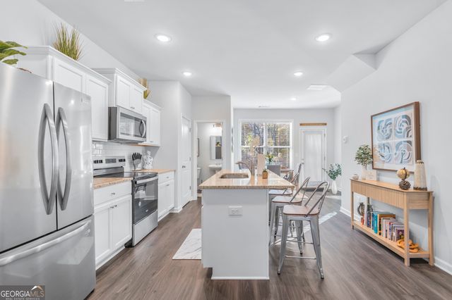 465 Collins Industrial Way, Lawrenceville, GA 30043