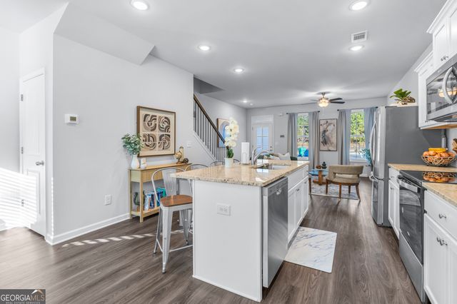 465 Collins Industrial Way, Lawrenceville, GA 30043