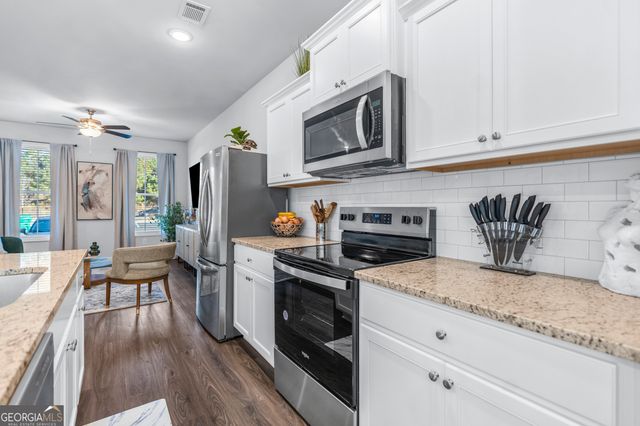 465 Collins Industrial Way, Lawrenceville, GA 30043