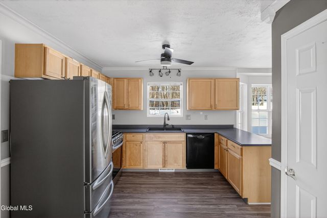 3 David Lane, Saratoga Springs, NY 12866