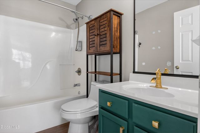 3 David Lane, Saratoga Springs, NY 12866