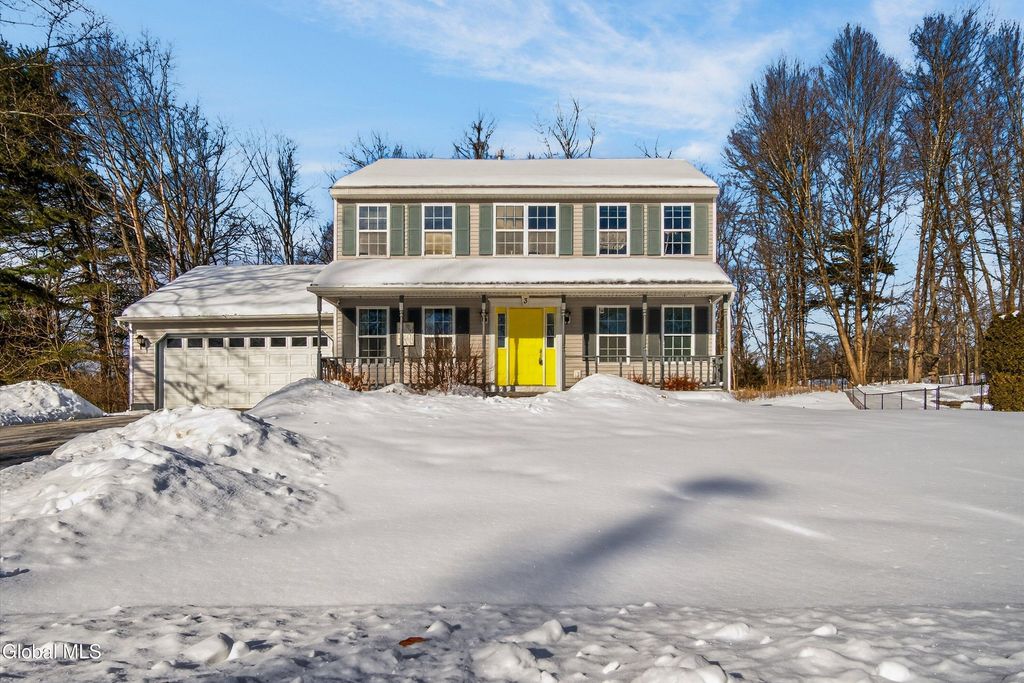 3 David Lane, Saratoga Springs, NY 12866