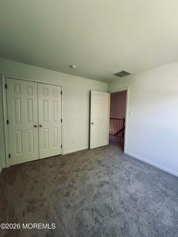18 Dayna Court, Howell, NJ 07731