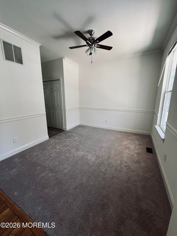 18 Dayna Court, Howell, NJ 07731