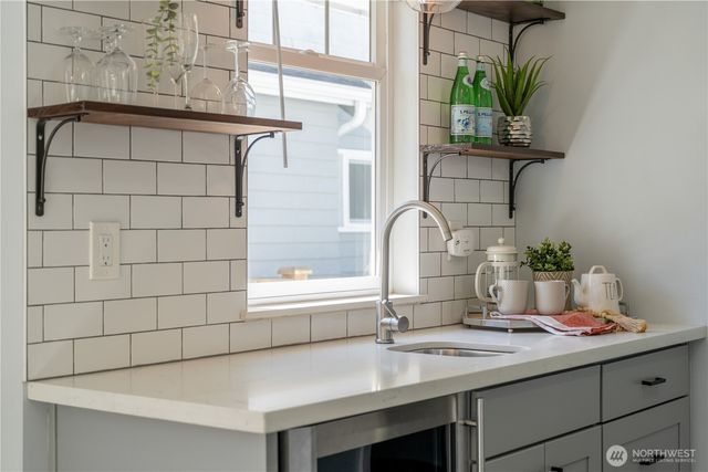 4418 40th Avenue SW, Seattle, WA 98116