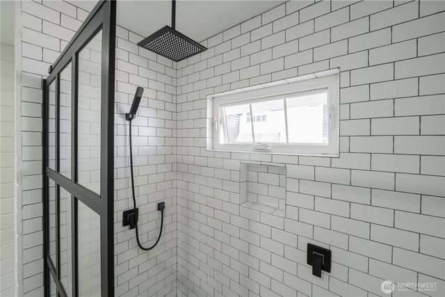 4418 40th Avenue SW, Seattle, WA 98116