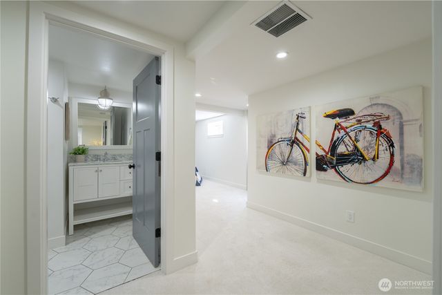 4418 40th Avenue SW, Seattle, WA 98116