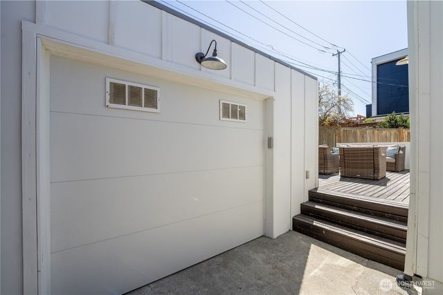 4418 40th Avenue SW, Seattle, WA 98116