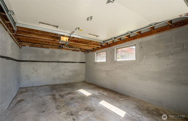 4418 40th Avenue SW, Seattle, WA 98116