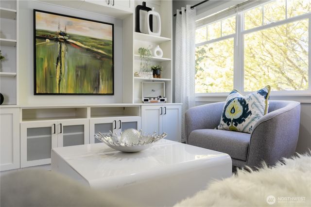 4418 40th Avenue SW, Seattle, WA 98116