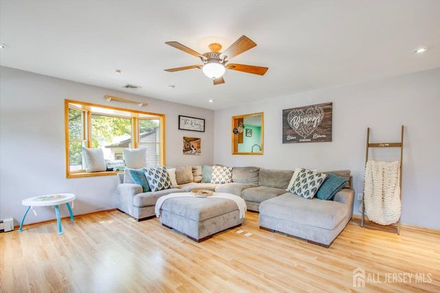 85 Othen Street, Edison, NJ 08817