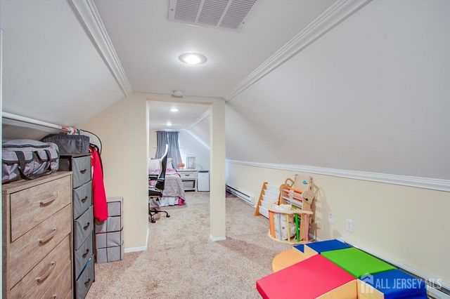 85 Othen Street, Edison, NJ 08817