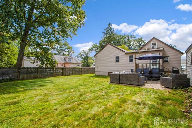 85 Othen Street, Edison, NJ 08817