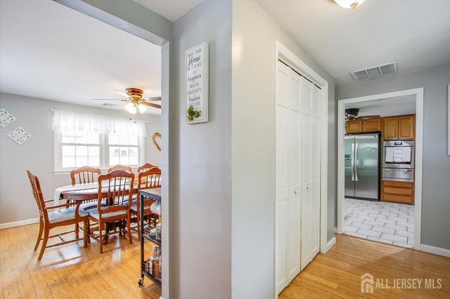85 Othen Street, Edison, NJ 08817