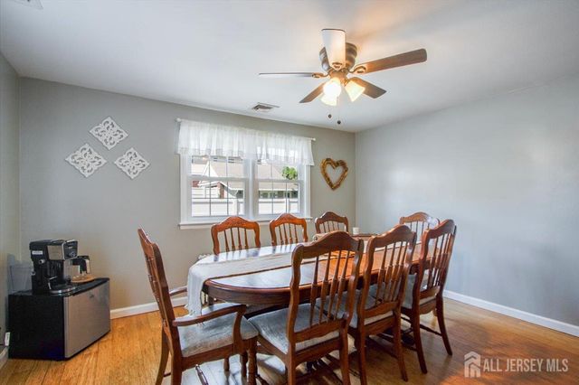 85 Othen Street, Edison, NJ 08817