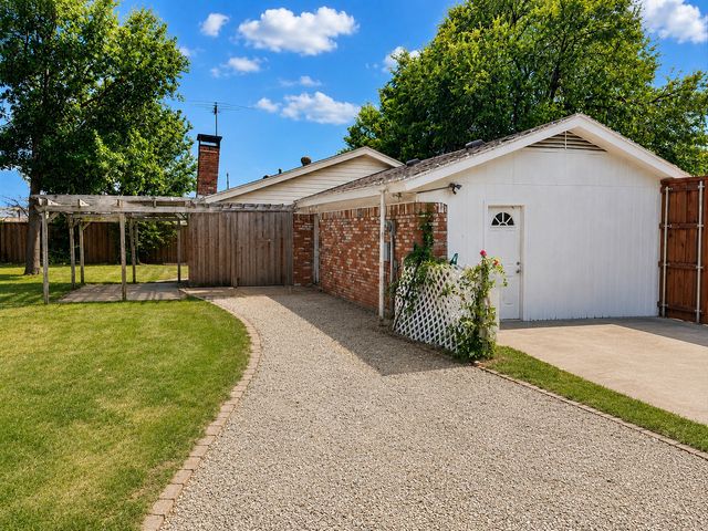 200 Hart Road, Little Elm, TX 75068